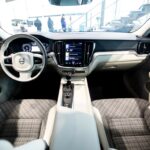VOLVO_V60-12 Medium
