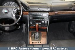BMW 750 iL V12 Automatas 1998 full