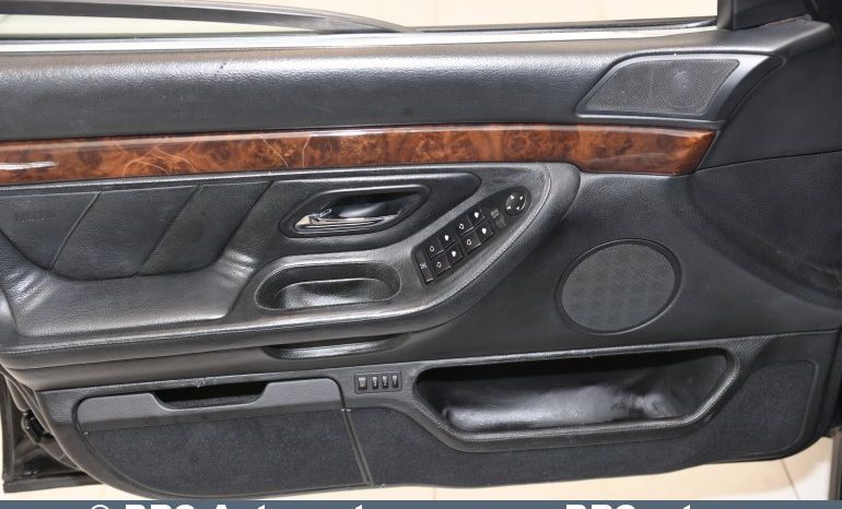 BMW 750 iL V12 Automatas 1998 full