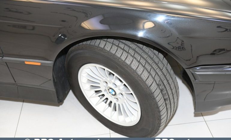 BMW 750 iL V12 Automatas 1998 full