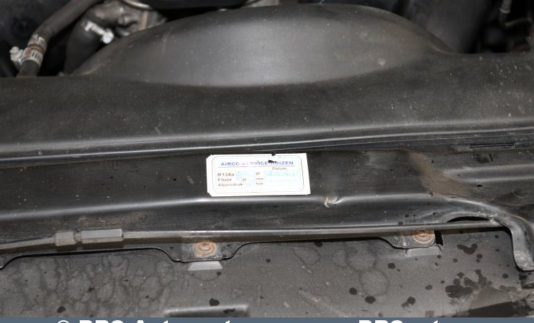 BMW 750 iL V12 Automatas 1998 full