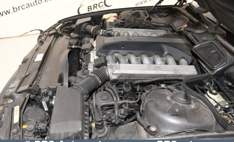 BMW 750 iL V12 Automatas 1998 full