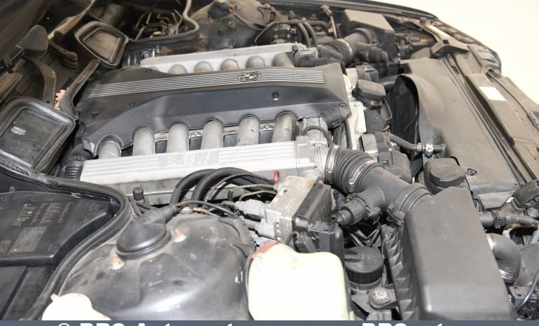 BMW 750 iL V12 Automatas 1998 full