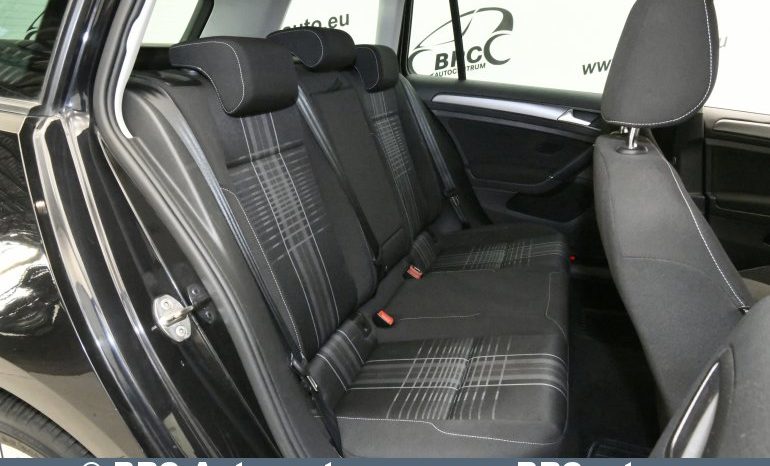 Volkswagen Golf Variant 2.0TDI Lounge Automatas 2015 full