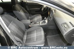 Volkswagen Golf Variant 2.0TDI Lounge Automatas 2015