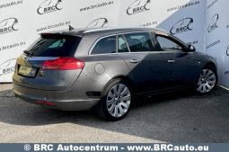 Opel Insignia 2.0 CDTI Sports Tourer OPC Line Automatas 2011