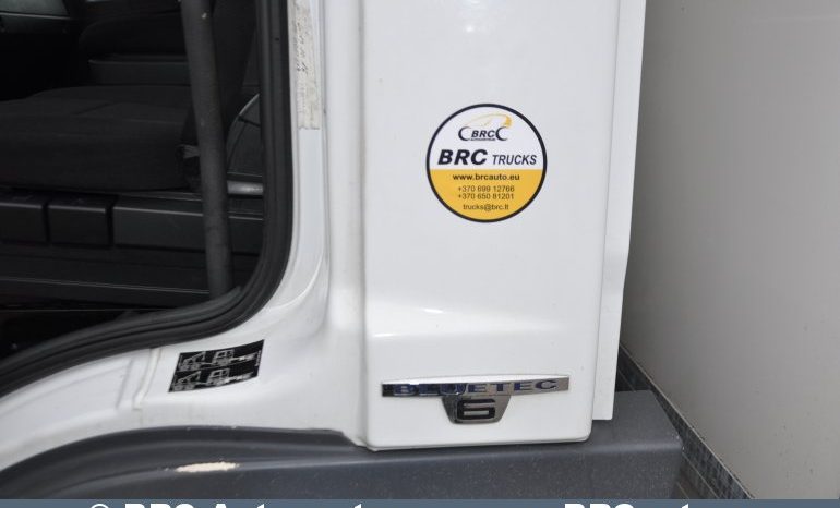 Mercedes-Benz Atego  2017 full