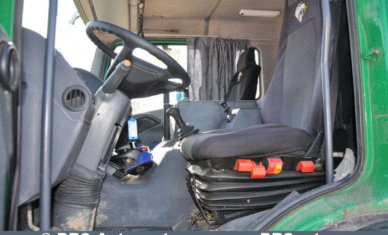 Mercedes-Benz Atego 4×4 CFA HIAB 095-3 2000 full