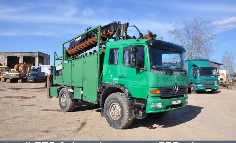 Mercedes-Benz Atego 4×4 CFA HIAB 095-3 2000 full