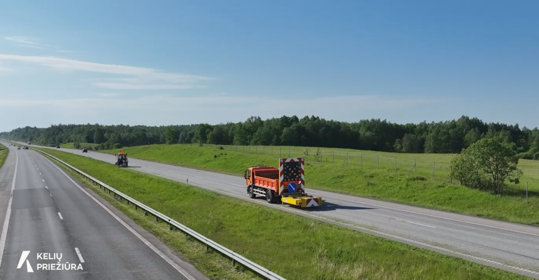 slopintuvas_lydi_technika_AB_Keliu_prieziura_nuotrauka(2)