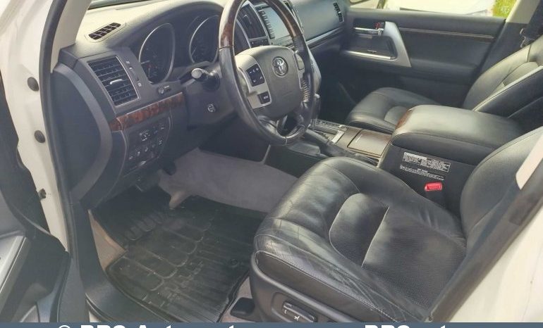 Toyota Land Cruiser 200 Series V8 D4D AWD Automatas 2014 full