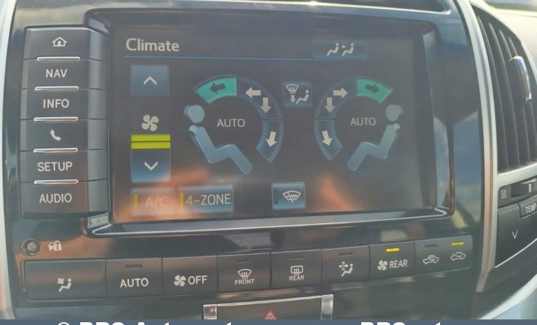 Toyota Land Cruiser 200 Series V8 D4D AWD Automatas 2014 full