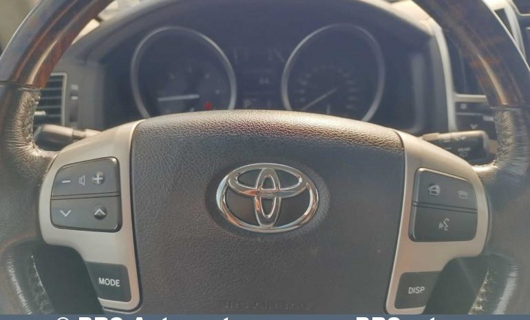 Toyota Land Cruiser 200 Series V8 D4D AWD Automatas 2014 full
