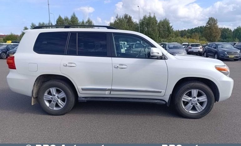 Toyota Land Cruiser 200 Series V8 D4D AWD Automatas 2014 full