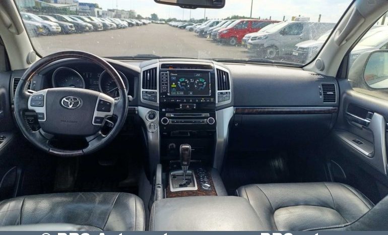 Toyota Land Cruiser 200 Series V8 D4D AWD Automatas 2014 full