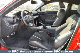 Toyota GR86 2.4 D-4S Premium 2023 full