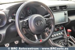 Toyota GR86 2.4 D-4S Premium 2023 full