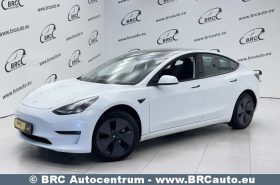 Tesla Model 3  2023