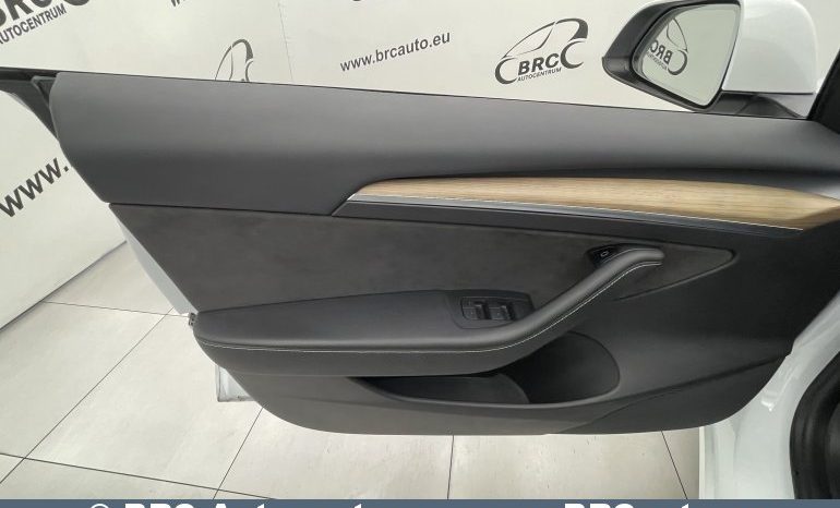 Tesla Model 3  2023 full