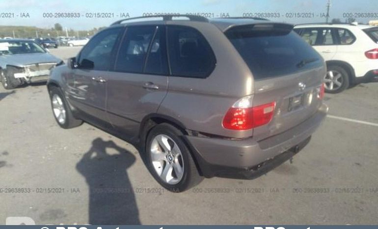 BMW X5 4.4i Automatas 2005 full