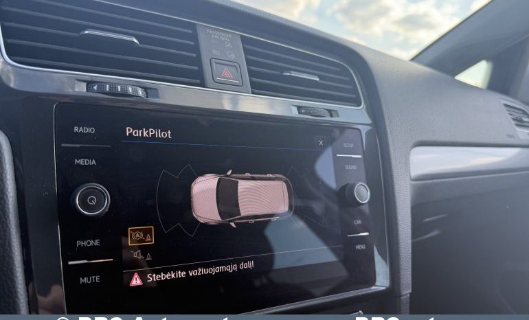 Volkswagen Golf 1.0 TSI 2018 full