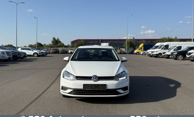 Volkswagen Golf 1.0 TSI 2018 full